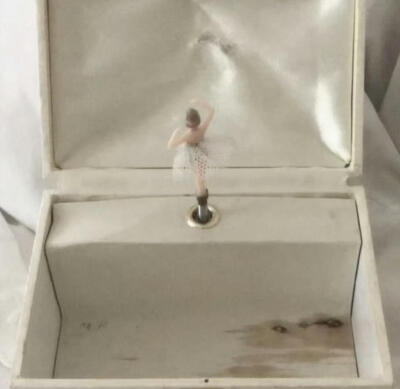 白色系