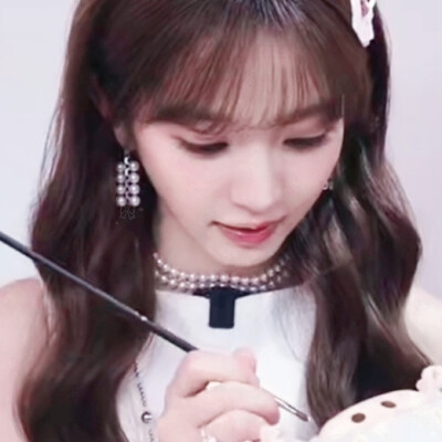 (ᐡ⦁⩊⦁⸝⸝ᐡ )₊୭