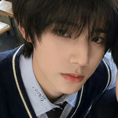 王橹杰