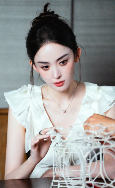 娜扎