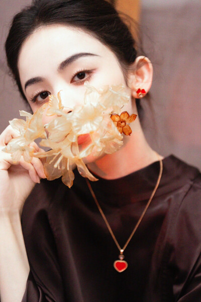 娜扎