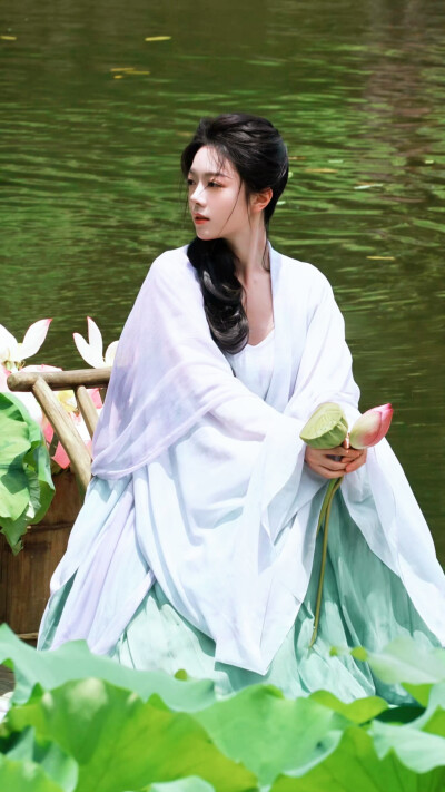 赵今麦