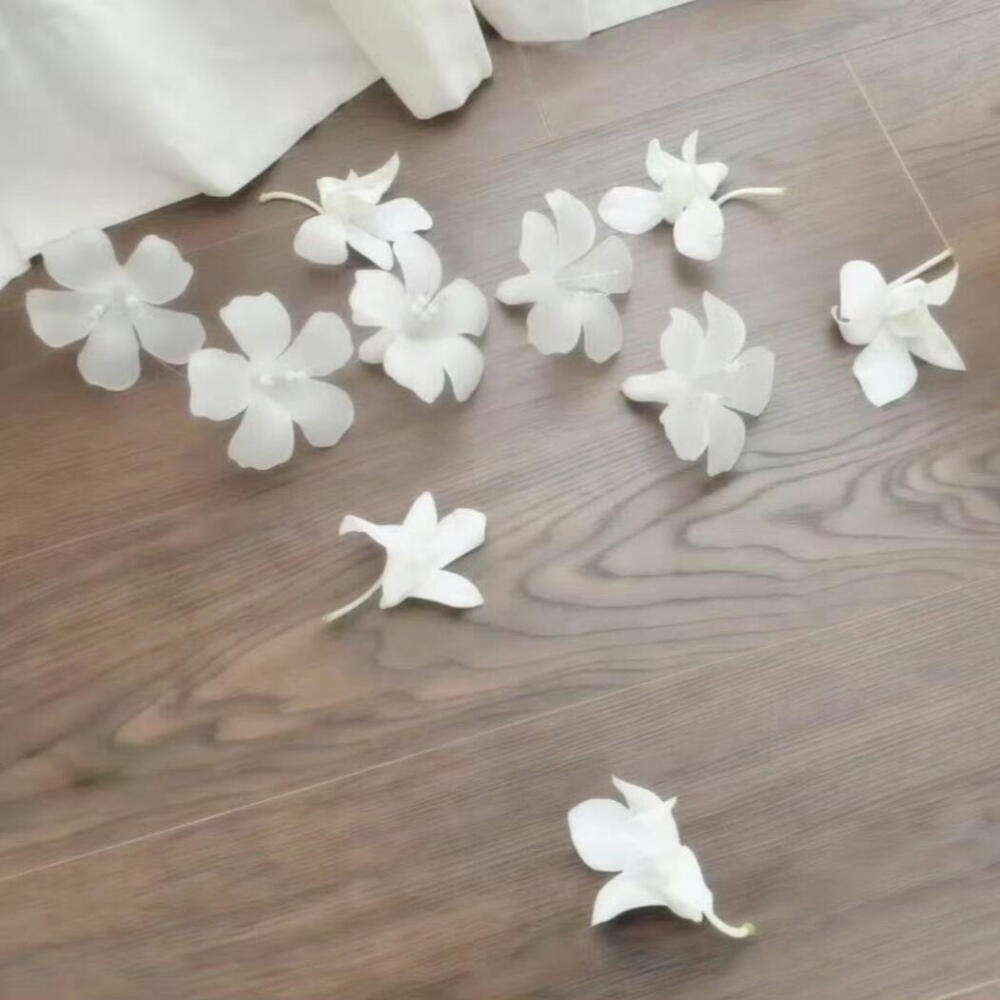 白色系