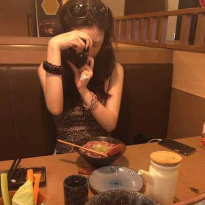 女头