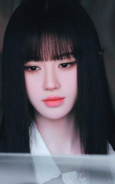 鞠婧祎