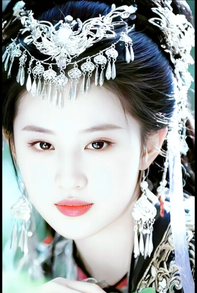 刘亦菲