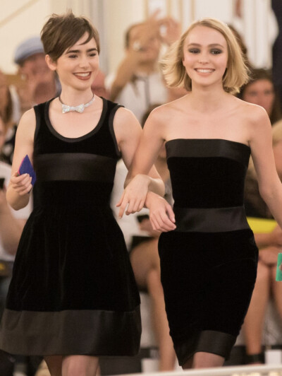 Lily Collins, Lily-Rose Depp