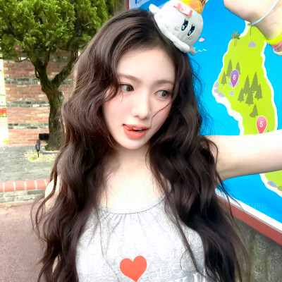 李守彬