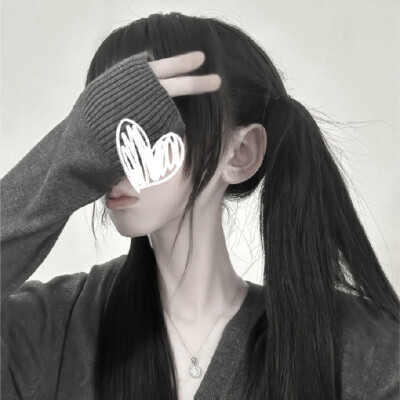 韩系女头真人头像氛围感忧郁风高级感高质量无水印 ins
图源网络侵删
二传关注拿图 自用随意