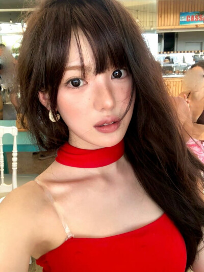 kiiikiii Sui李守彬