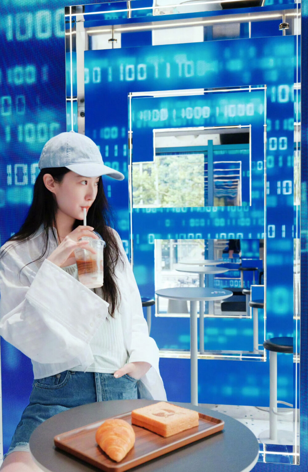 刘亦菲