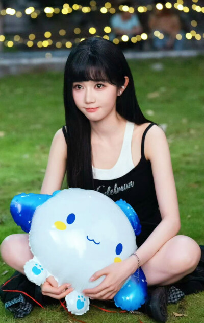 岳雨婷