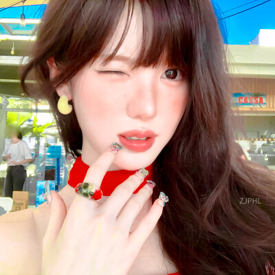 李守彬