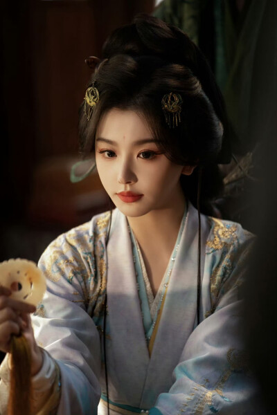 孔雪儿