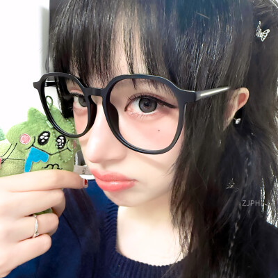 柳多恋