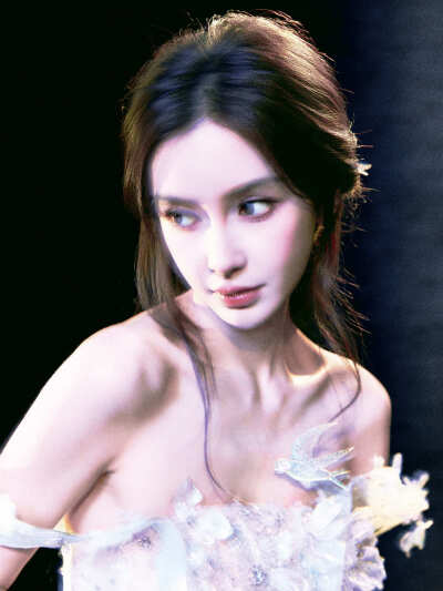 Angelababy