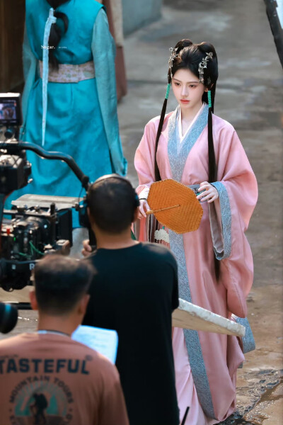 鞠婧祎