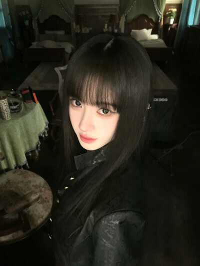 鞠婧祎
