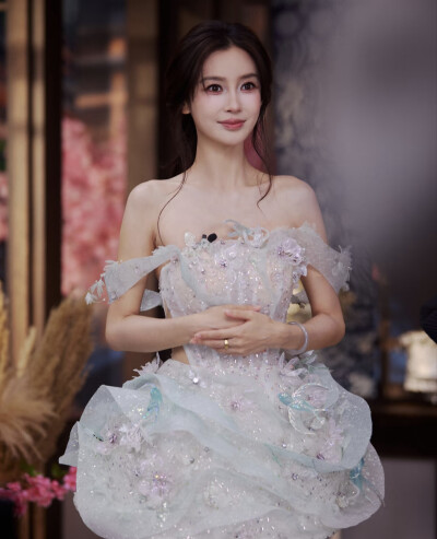 Angelababy