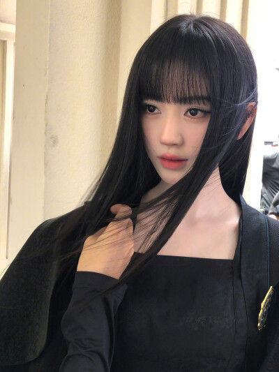 鞠婧祎