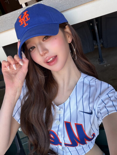 张元英 wonyoung