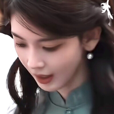这慈容只合在莲花宝座