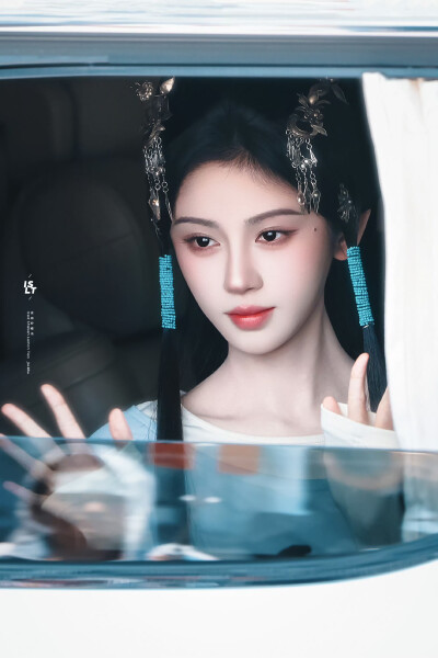 鞠婧祎