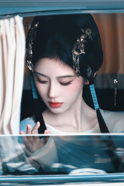 鞠婧祎