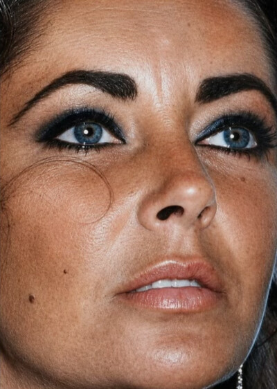 Elizabeth Taylor ​​​