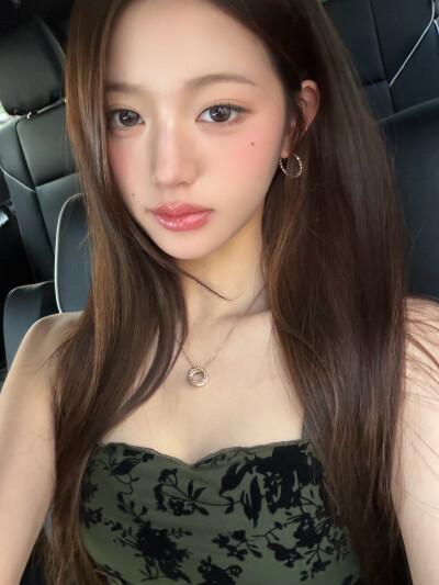 张元英 wonyoung