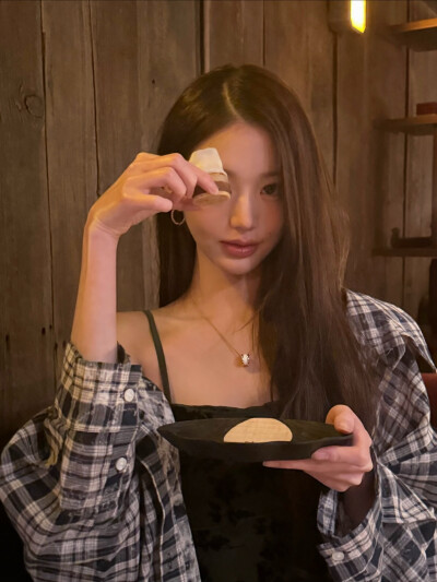 张元英 wonyoung
