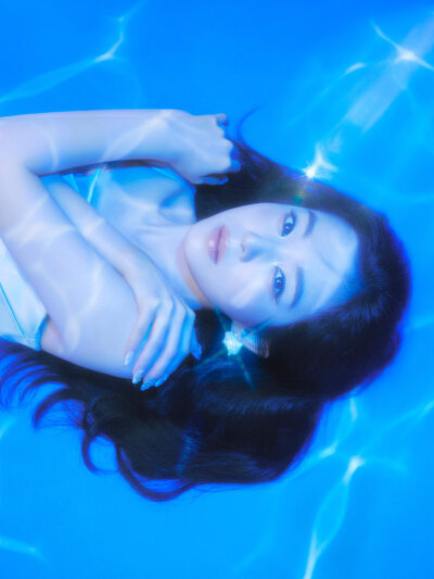 裴珠泫 irene