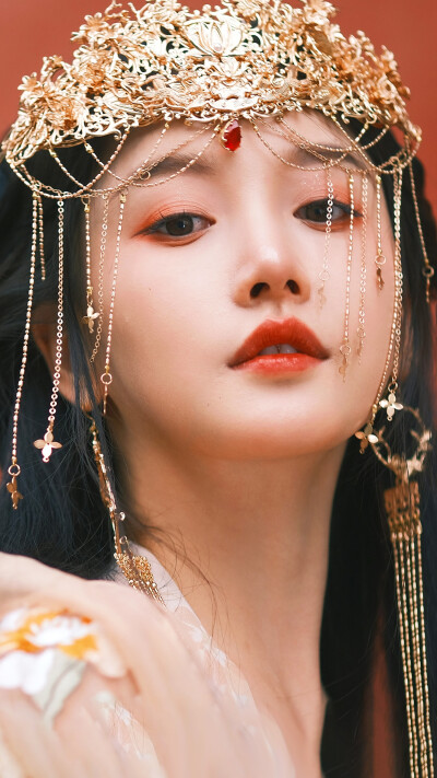 姜贞羽