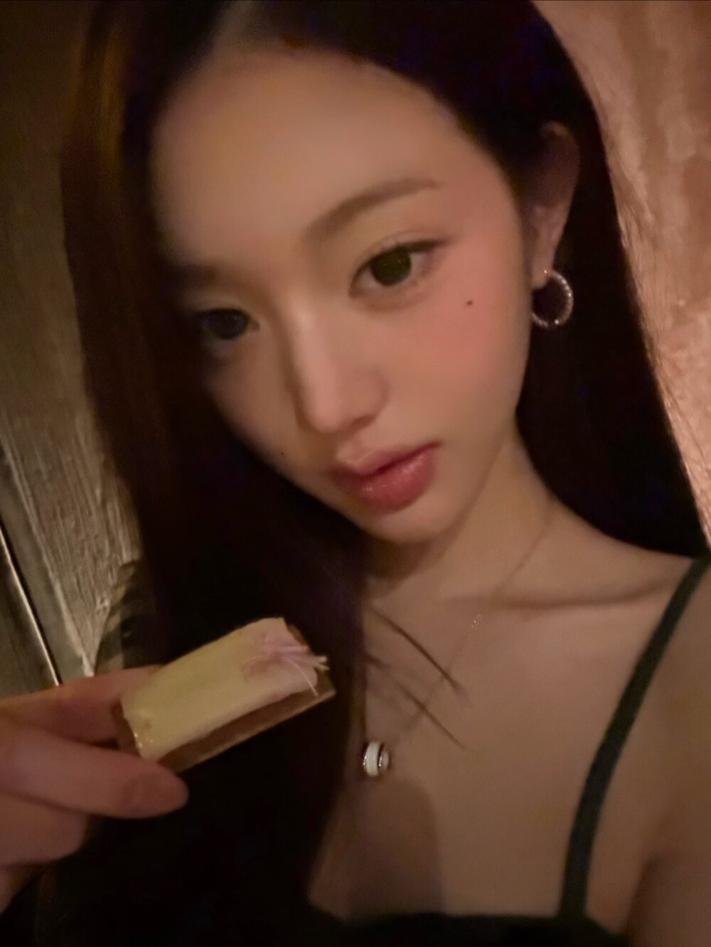 张元英 wonyoung