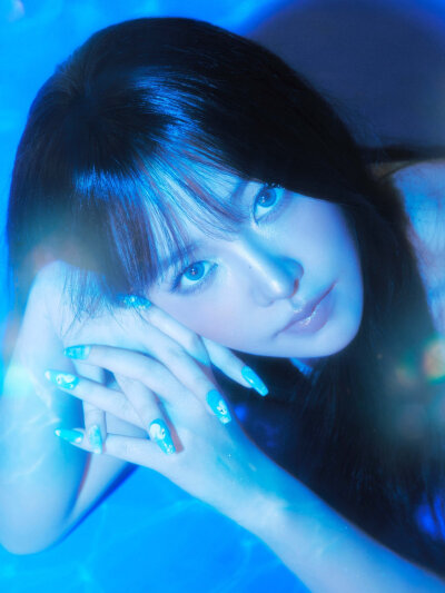 金艺琳 yeri
