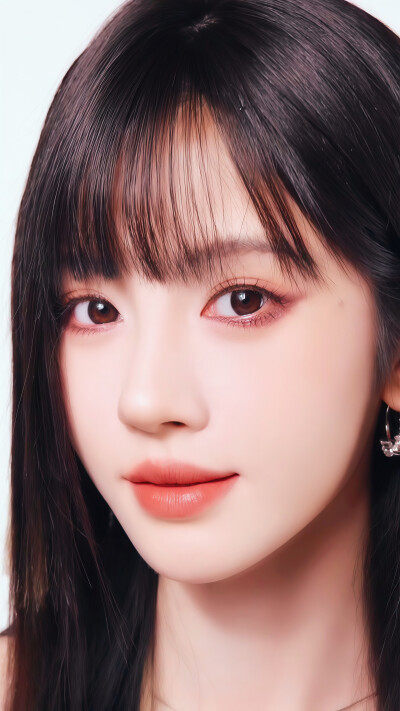 鞠婧祎