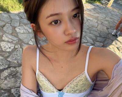 安宥真 yujin
