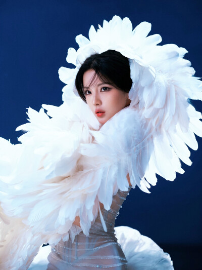 杨超越