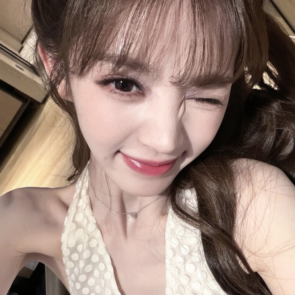 于我而言这是一个幸福的周五，希望你好好吃饭～
记得单收！