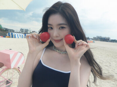裴珠泫 irene