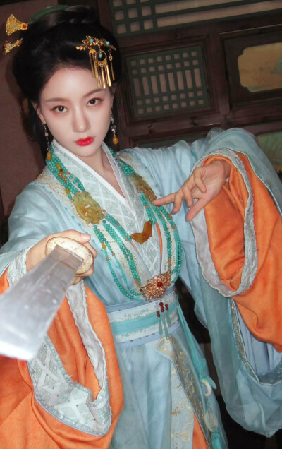 朱丽岚