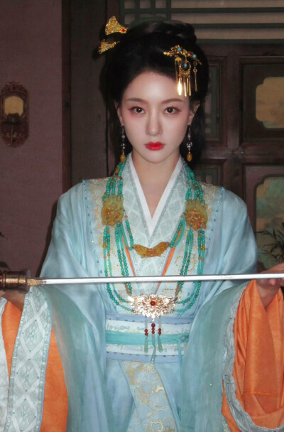 朱丽岚