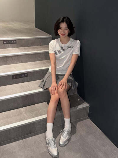申留真INS更新