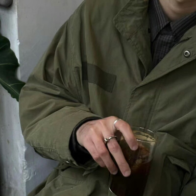 头像丨男头 世界没那么多坏事反正全是好事