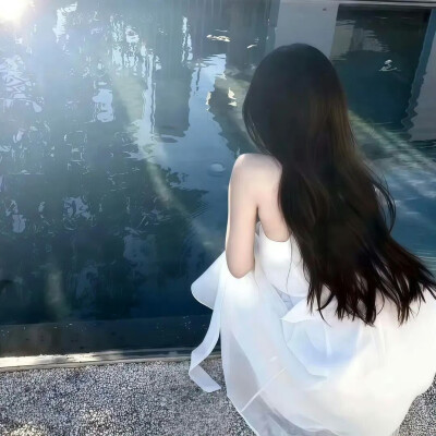 悄悄退场