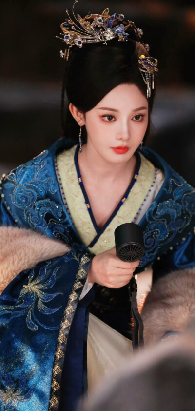 彭小苒