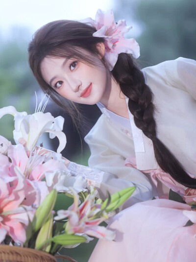 杨雨潼