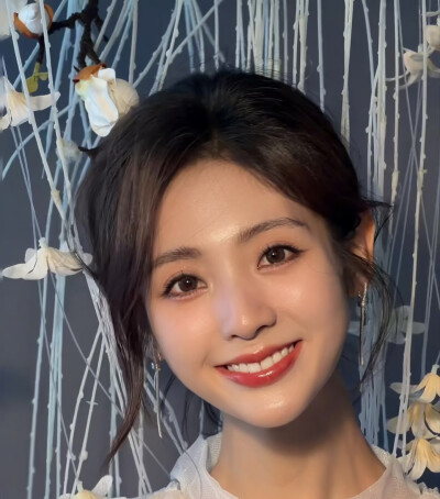 邢菲