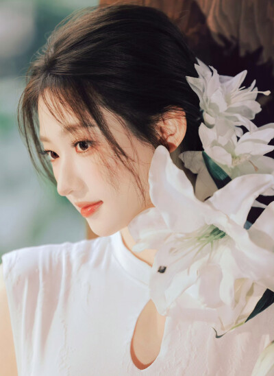 杨雨潼