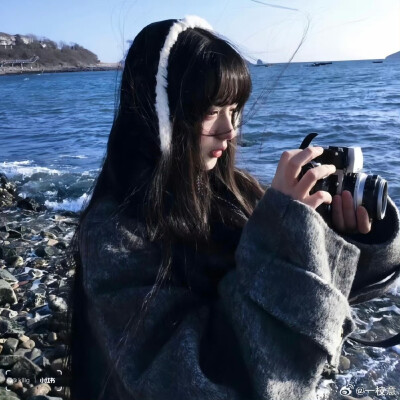 悄悄退场